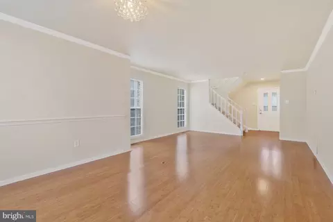 Living - 14807 Hazelmoor Ct, Silver Spring, MD 20906 photo 4 of 11