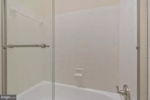 Bath - 14807 Hazelmoor Ct, Silver Spring, MD 20906 photo 5 of 12