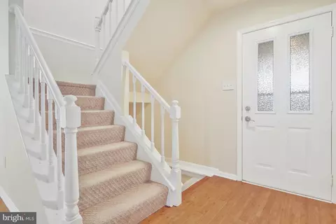 Entry Way - 14807 Hazelmoor Ct, Silver Spring, MD 20906 photo 2 of 6