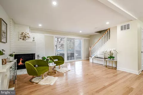 1602 Farragut Ave, Rockville, MD 20851