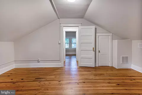 9715 Capitol View Ave, Silver Spring, MD 20910 photo 37
