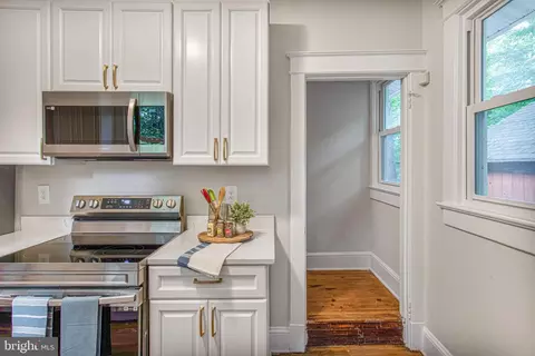 9715 Capitol View Ave, Silver Spring, MD 20910 photo 26