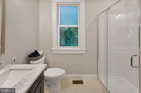 9715 Capitol View Ave, Silver Spring, MD 20910 photo 31