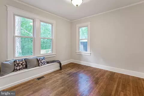 9715 Capitol View Ave, Silver Spring, MD 20910 photo 27