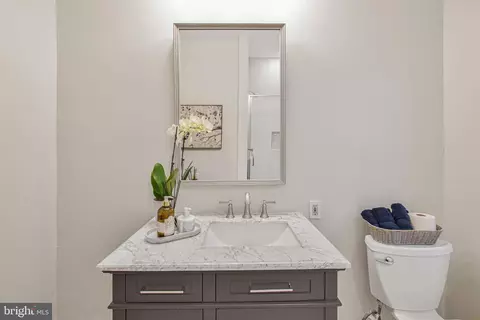 9715 Capitol View Ave, Silver Spring, MD 20910 photo 30