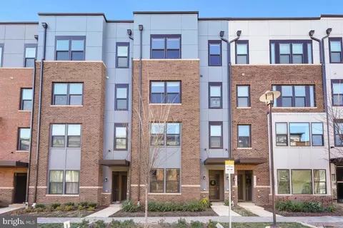 16270 Connors Way, Rockville, MD 20855