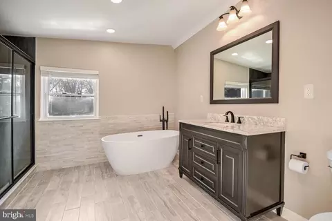 Bath - 103 Old Bonifant Rd, Silver Spring, MD 20905 photo 2 of 2