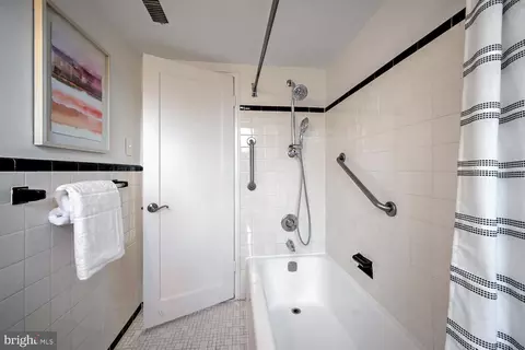 2226 Washington Ave #202, Silver Spring, MD 20910 photo 21