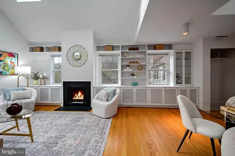 2226 Washington Ave #202, Silver Spring, MD 20910 photo 7