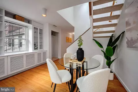 2226 Washington Ave #202, Silver Spring, MD 20910 photo 15