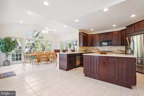 Kitchen - 3725 Glen Eagles Dr, Silver Spring, MD 20906 photo 2 of 4
