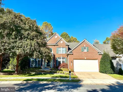 Exterior - 3725 Glen Eagles Dr, Silver Spring, MD 20906 photo 6 of 10