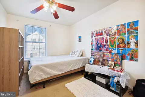 Bedroom - 14910 Carriage Square Dr, Silver Spring, MD 20906 photo 3 of 5