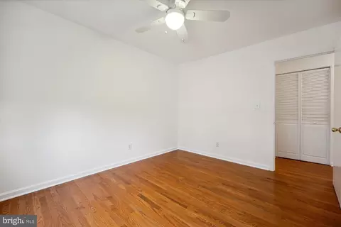 22 E Darby Ct, Gaithersburg, MD 20878 photo 34