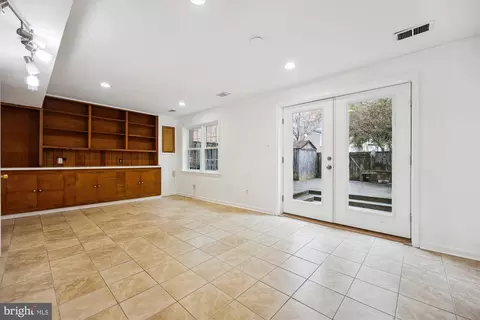 22 E Darby Ct, Gaithersburg, MD 20878 photo 45