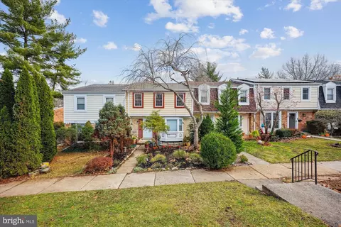 22 E Darby Ct, Gaithersburg, MD 20878 photo 5