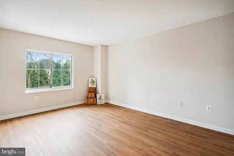 Living - 14809 Pennfield Cir #303, Silver Spring, MD 20906 photo 5 of 6