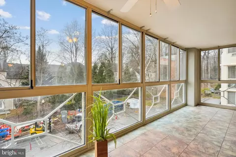 Exterior - 14809 Pennfield Cir #303, Silver Spring, MD 20906 photo 1 of 4