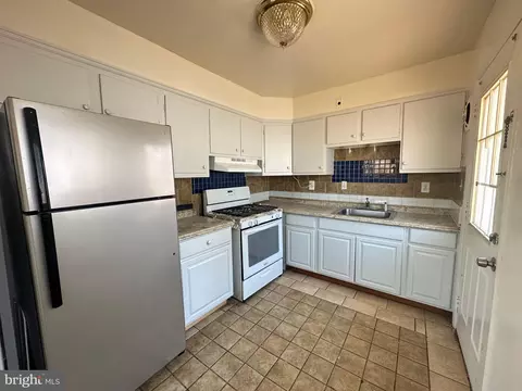Kitchen - 8649 11th Ave, Silver Spring, MD 20903 photo 2 of 3