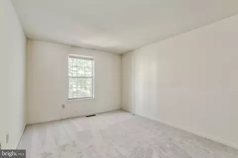 Bedroom - 15016 Shamrock Ridge Rd, Silver Spring, MD 20906 photo 5 of 6