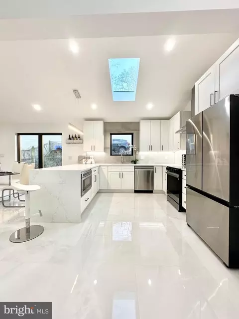 Kitchen - 13117 Lutes Dr, Silver Spring, MD 20906 photo 5 of 5
