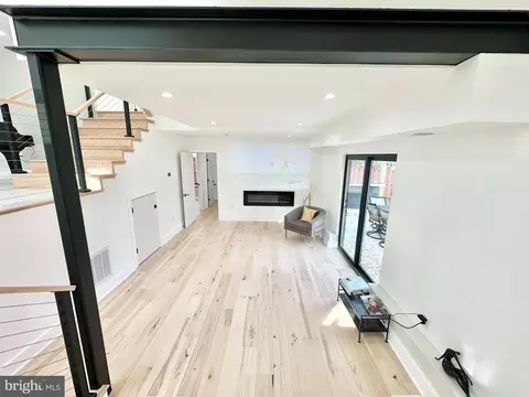 Living - 13117 Lutes Dr, Silver Spring, MD 20906 photo 2 of 2