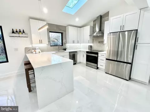 Kitchen - 13117 Lutes Dr, Silver Spring, MD 20906 photo 3 of 5