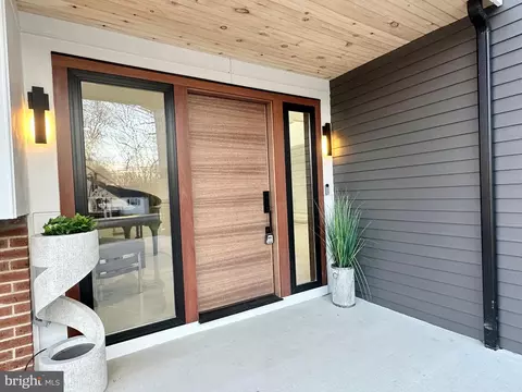 Exterior - 13117 Lutes Dr, Silver Spring, MD 20906 photo 4 of 14