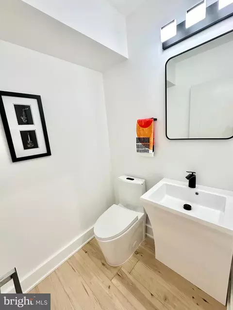 Bath - 13117 Lutes Dr, Silver Spring, MD 20906 photo 6 of 10
