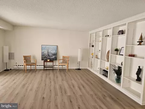 Living - 3510 Forest Edge Dr #16-1C, Silver Spring, MD 20906 photo 3 of 3