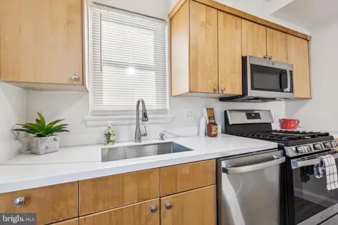 805 Patton Dr, Silver Spring, MD 20901 photo 10