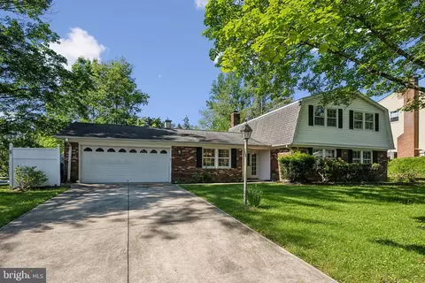 2700 Bellmawr Ct, Silver Spring, MD 20906