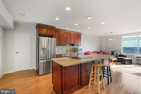 9701 Fields Rd #1207, Gaithersburg, MD 20878 photo 5