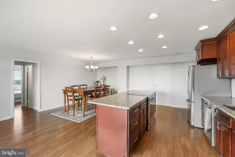 9701 Fields Rd #1207, Gaithersburg, MD 20878 photo 8