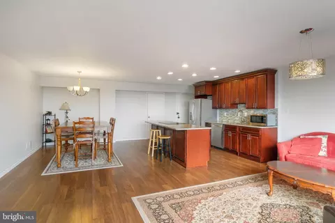 9701 Fields Rd #1207, Gaithersburg, MD 20878 photo 3
