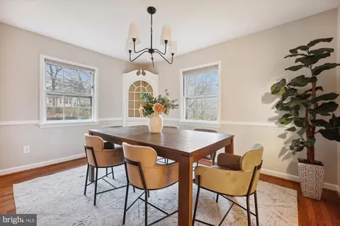 9501 Pin Oak Dr, Silver Spring, MD 20910 photo 10