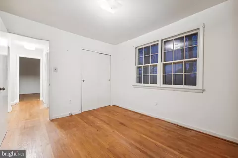9501 Pin Oak Dr, Silver Spring, MD 20910 photo 29