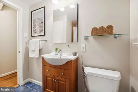 9501 Pin Oak Dr, Silver Spring, MD 20910 photo 17