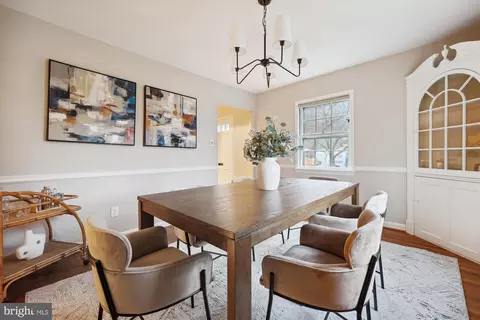 9501 Pin Oak Dr, Silver Spring, MD 20910 photo 11