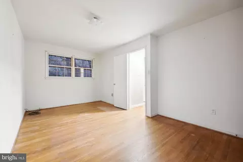 9501 Pin Oak Dr, Silver Spring, MD 20910 photo 32