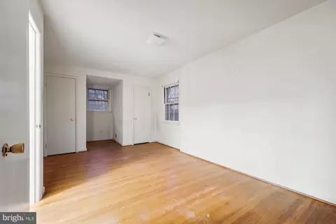 9501 Pin Oak Dr, Silver Spring, MD 20910 photo 31