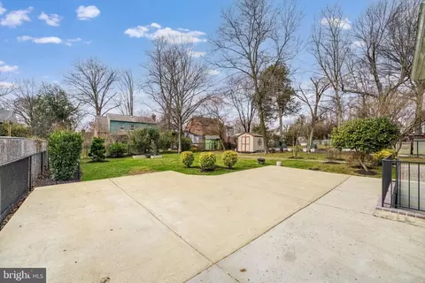 8910 Flower Ave, Silver Spring, MD 20901 photo 25