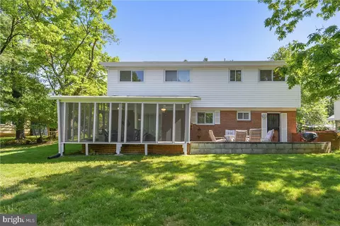 Exterior - 102 Bluff Ter, Silver Spring, MD 20902 photo 3 of 7