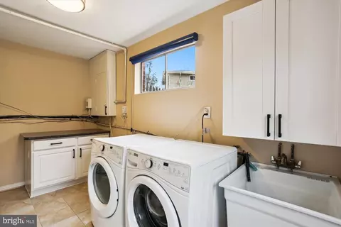 Other - 102 Bluff Ter, Silver Spring, MD 20902 photo 5 of 13