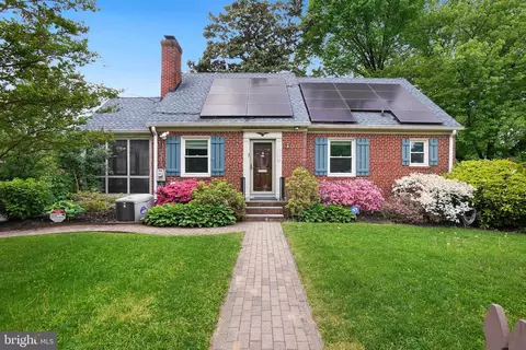 9208 Bradford Rd, Silver Spring, MD 20901