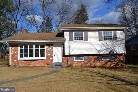 1101 Chiswell Ln, Silver Spring, MD 20901