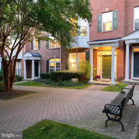 2117 Darcy Green Pl, Silver Spring, MD 20910