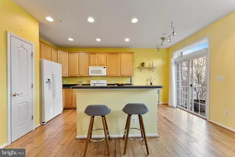 Kitchen - 2117 Darcy Green Pl, Silver Spring, MD 20910 photo 4 of 4