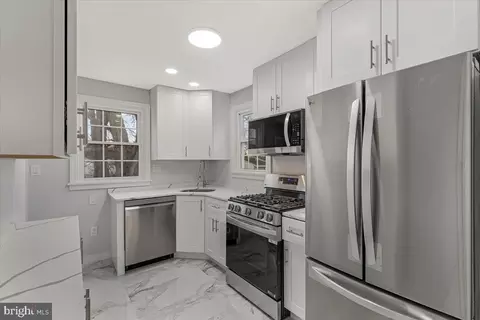 2710 Urbana Dr, Silver Spring, MD 20906 photo 8
