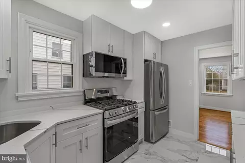 2710 Urbana Dr, Silver Spring, MD 20906 photo 10